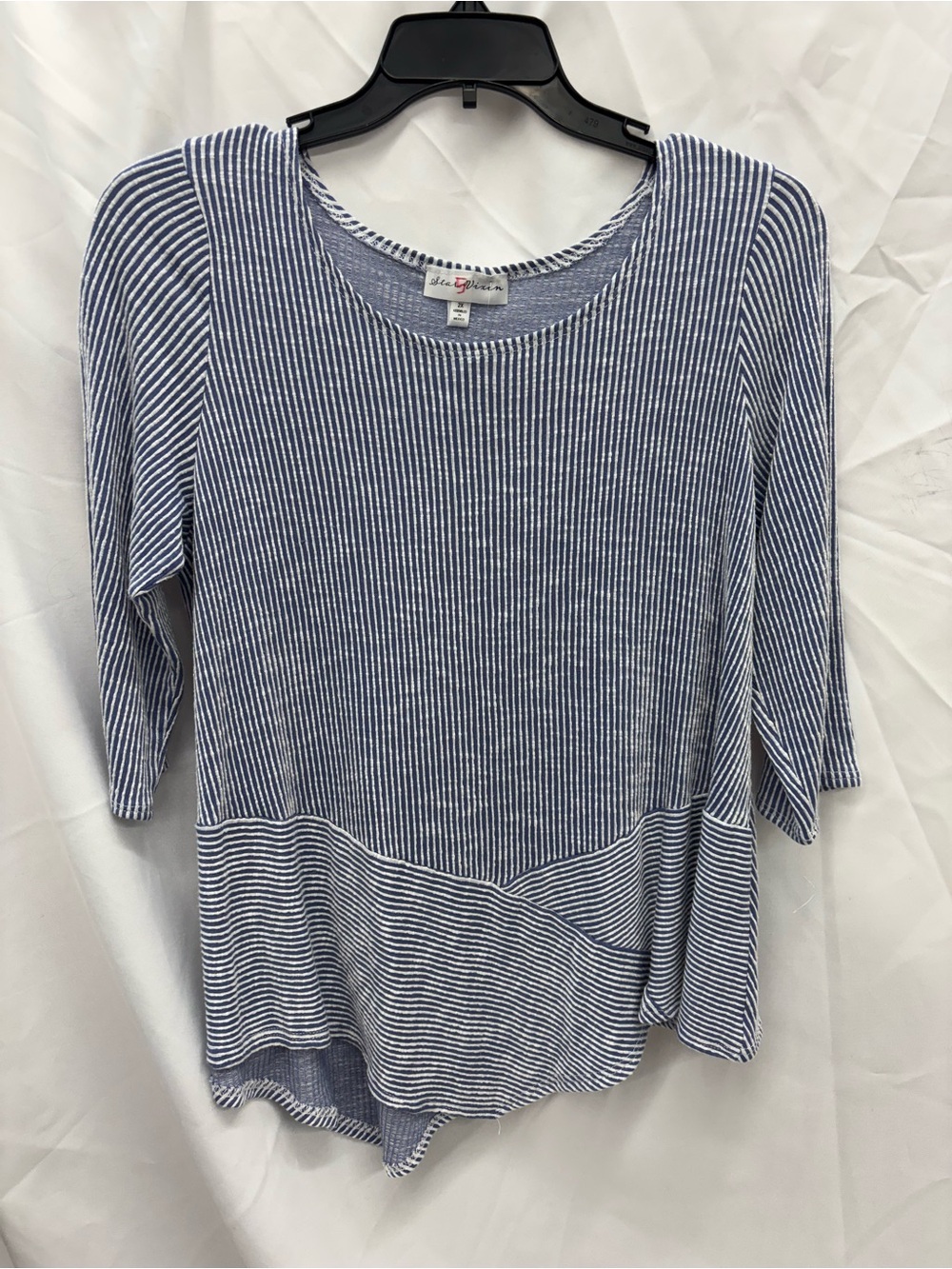 Star Vixen Blue and White Striped Scoop Neck Long Sleeve Top